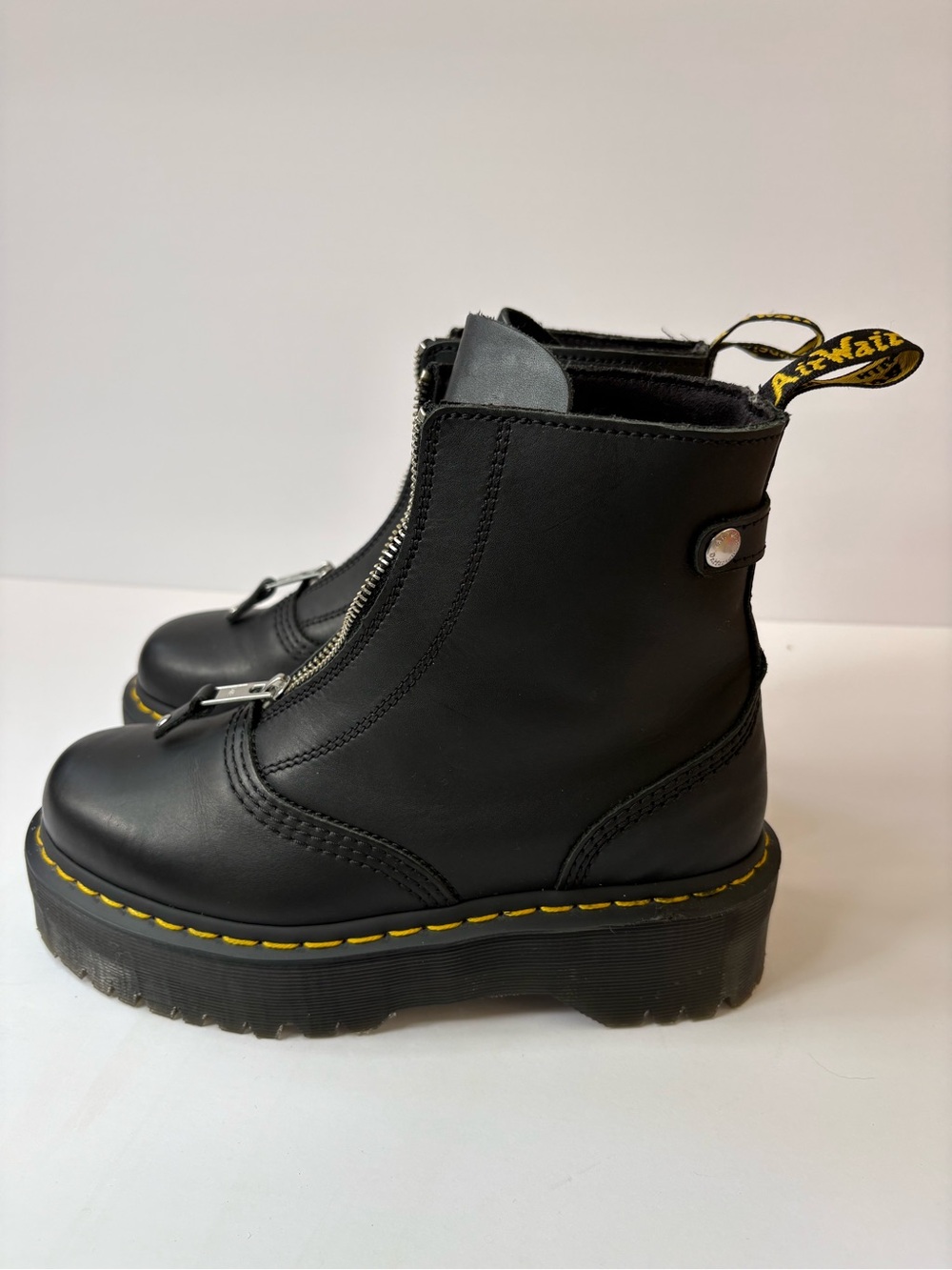 Dr. Martens Jetta Black Sendal Leather Zip Front Platform Boots Women 7 Grunge - Picture 3 of 8